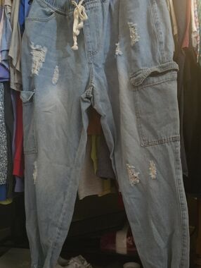 Shein Curve 3xl Light Wash Distressed Cargo Denim Joggers